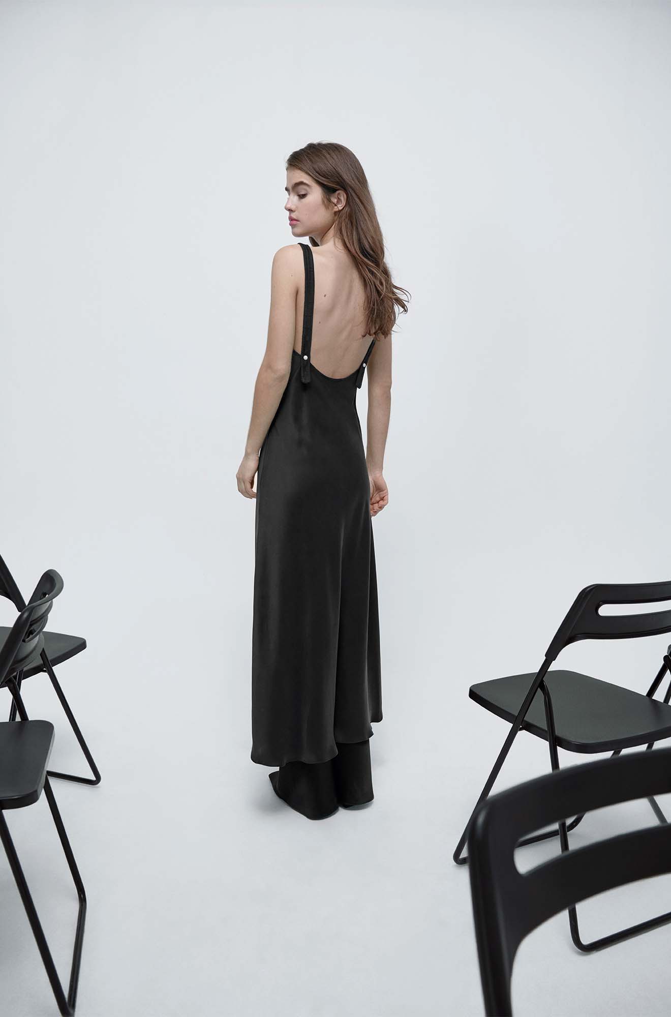 DECO SLIP DRESS BLACK