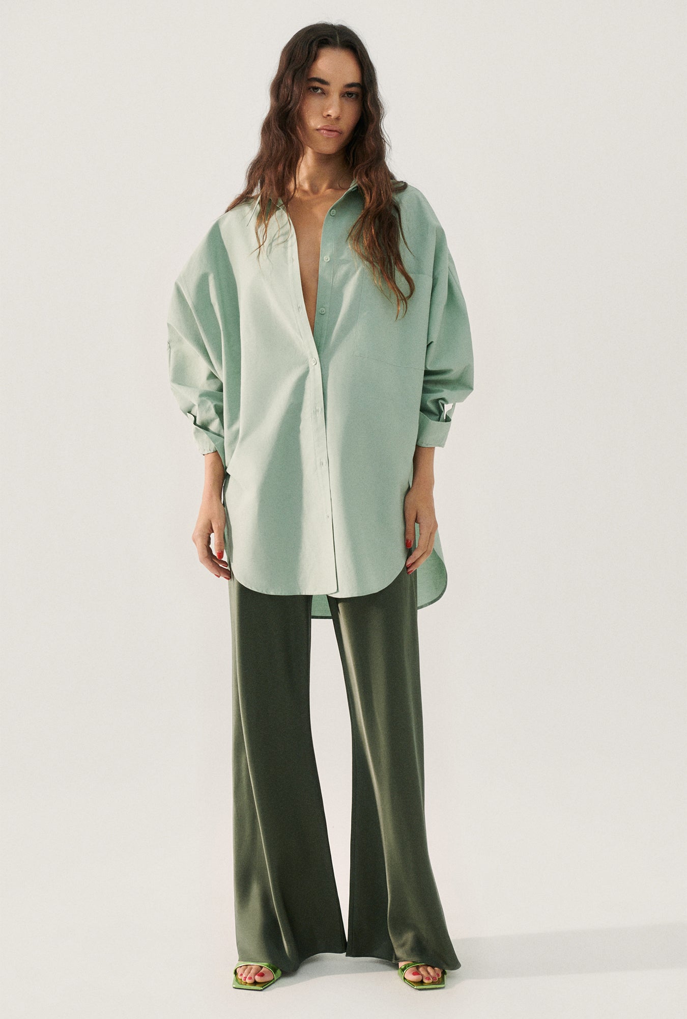 COTTON SILK ROUND SHIRT LICHEN