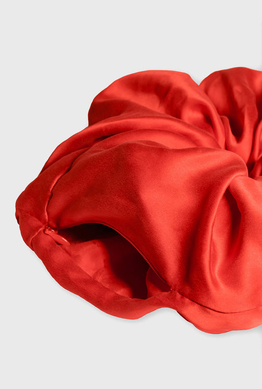 SECRET SILK SCRUNCHIE GERANIUM