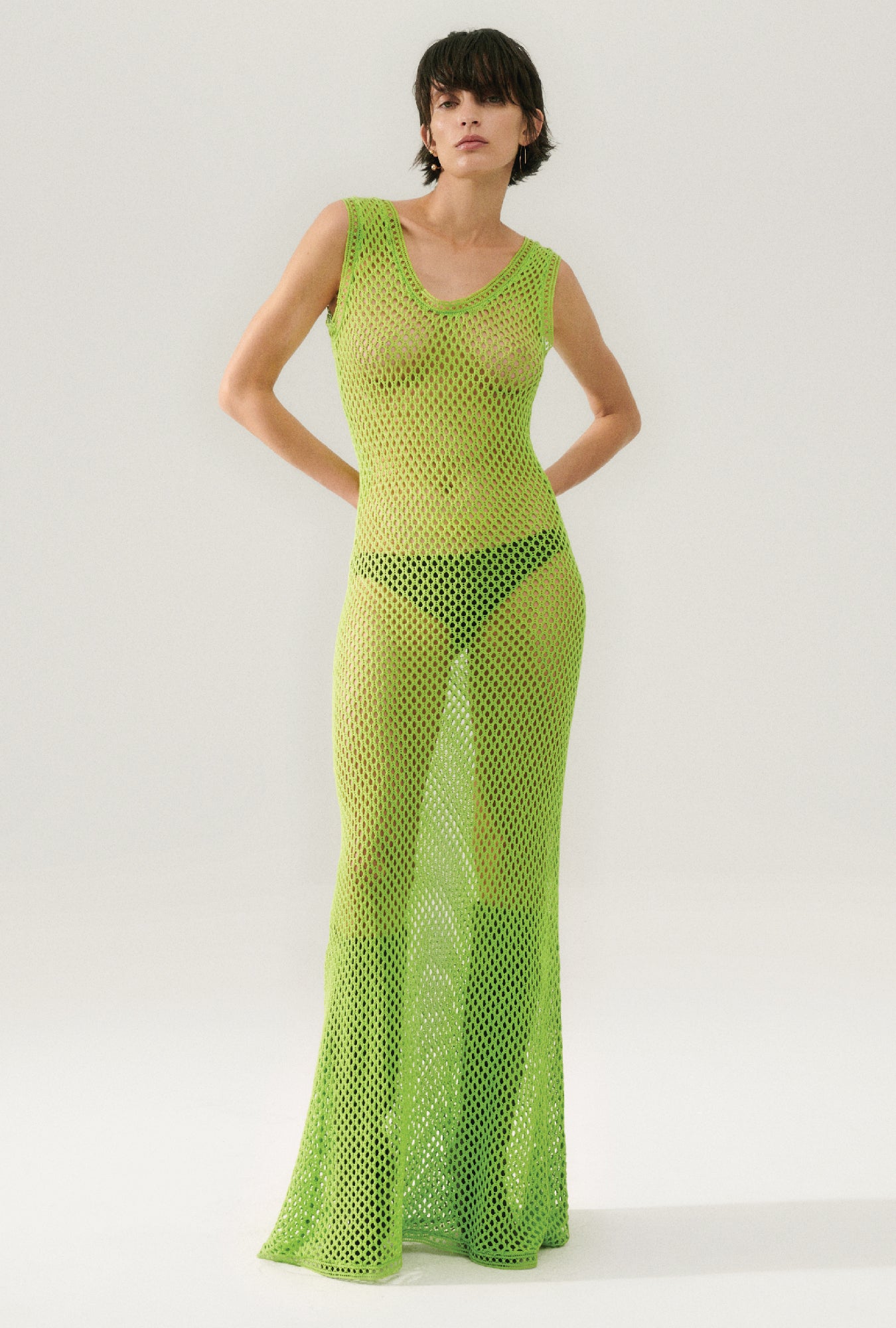 ROBE À COL DÉCOLLETÉ AU CROCHET FERN 