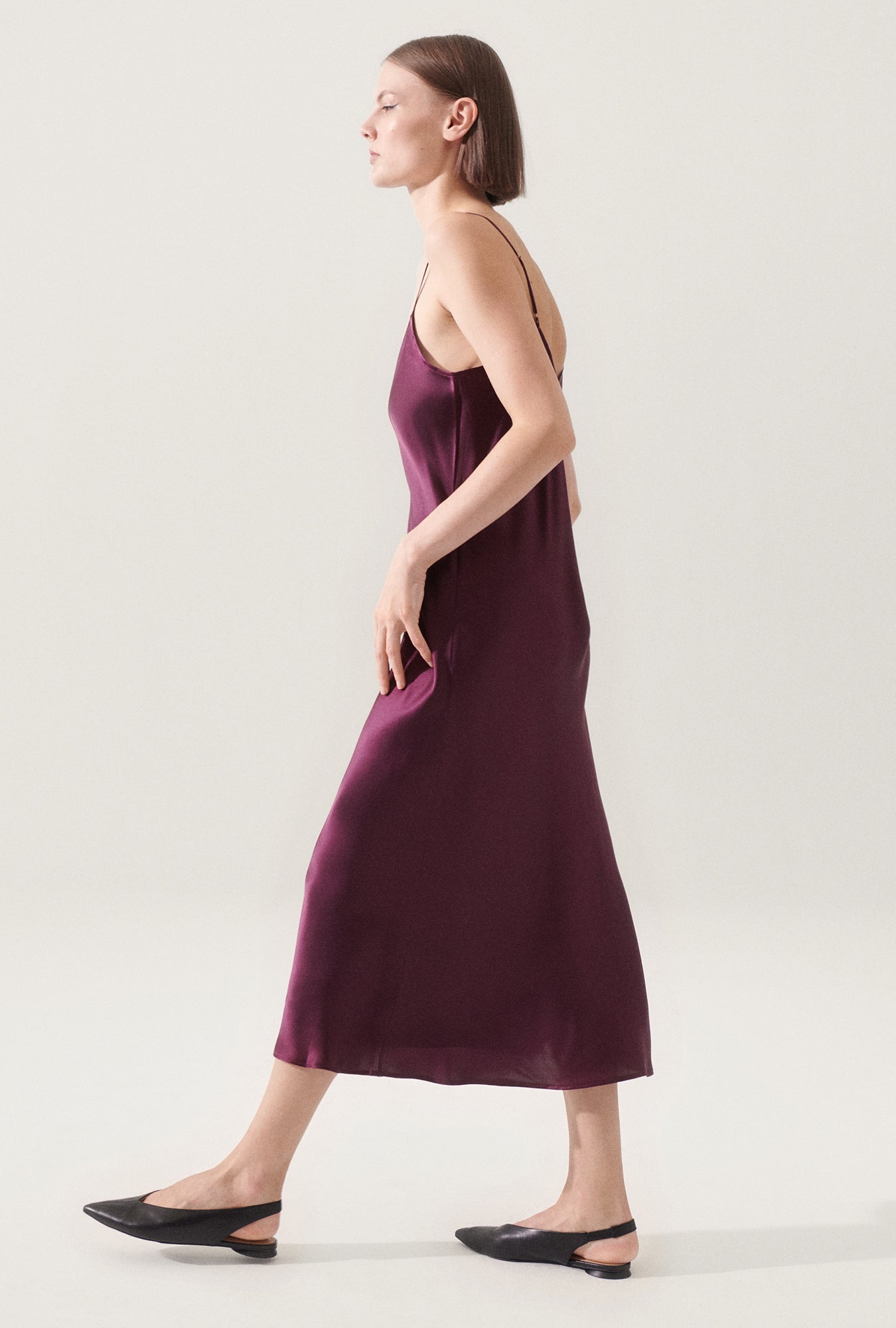 90S SLIP DRESS BLOOD PLUM