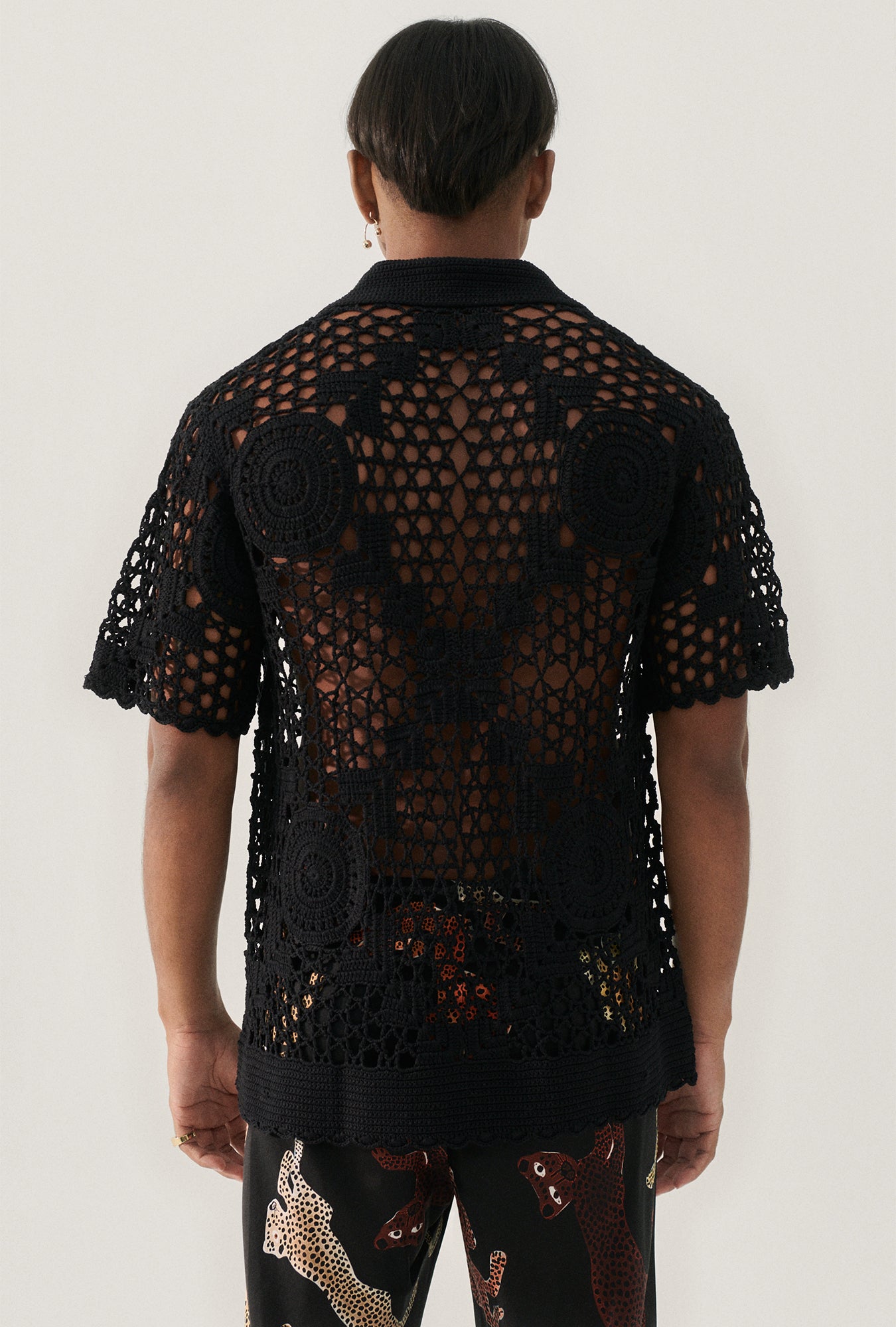 CHEMISE GRAND-PÈRE AU CROCHET NOIR