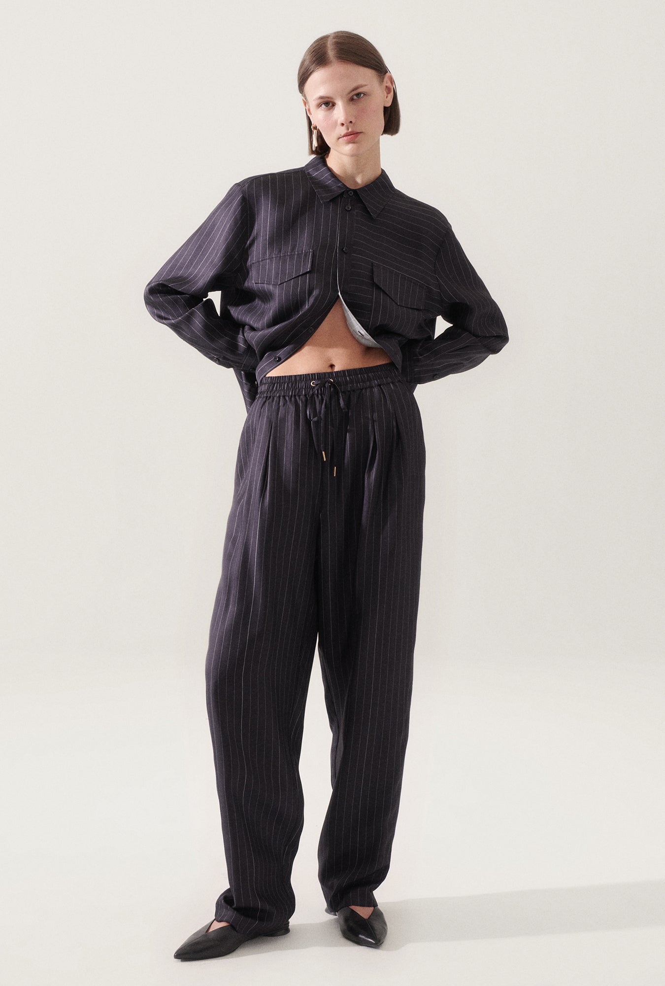 PANTALON SLOUCH TWILL PINSTRIPE NOIR / BLANC