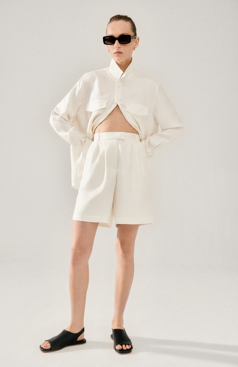 TWILL DOUBLE PLEATED SHORTS WHITE